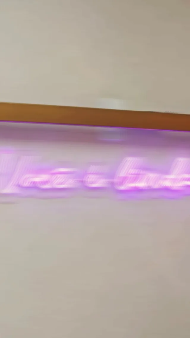Neon Você é linda